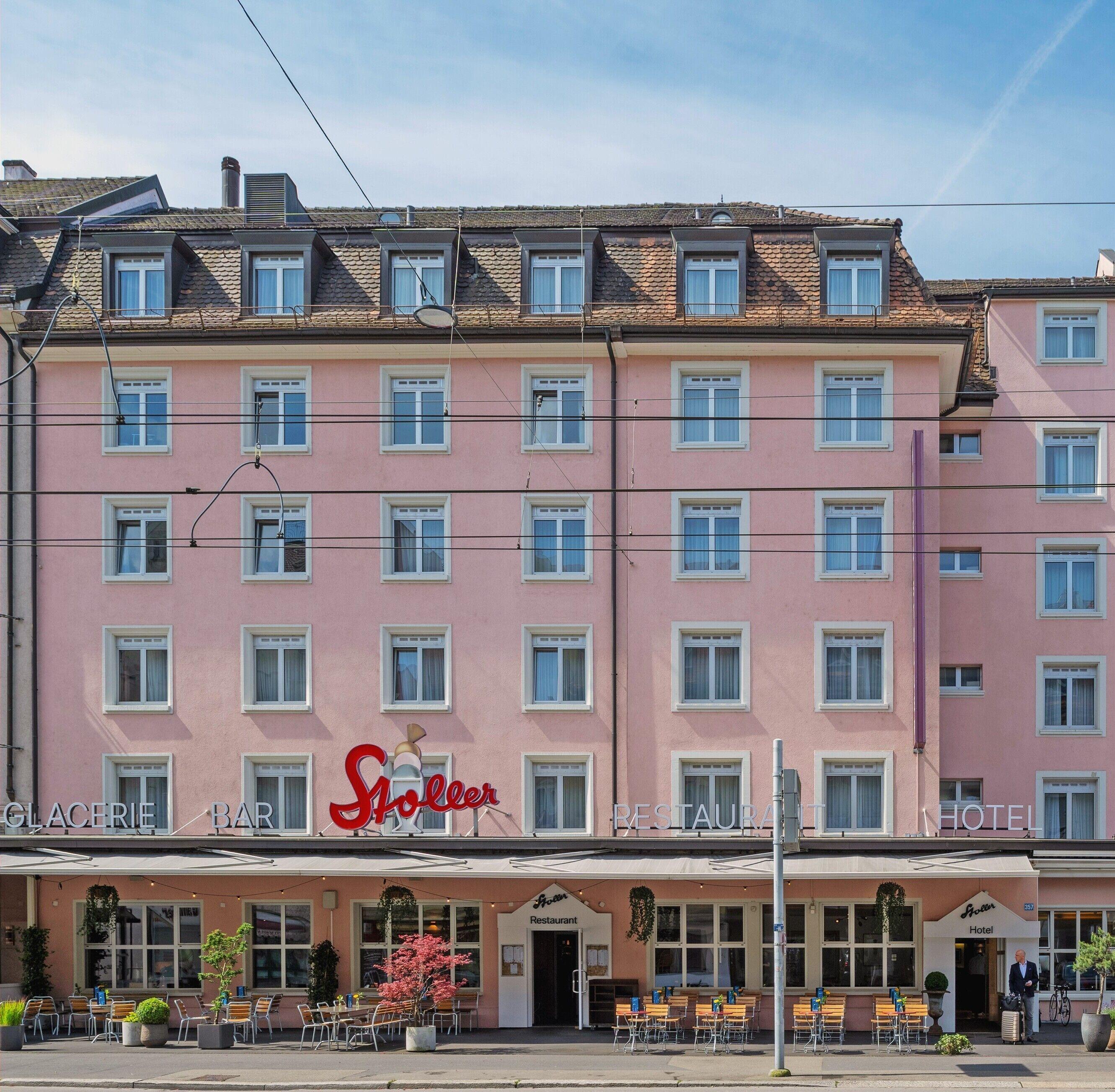 4 Kluge Flughafen-Hotels in Aussersihl, die sich lohnen